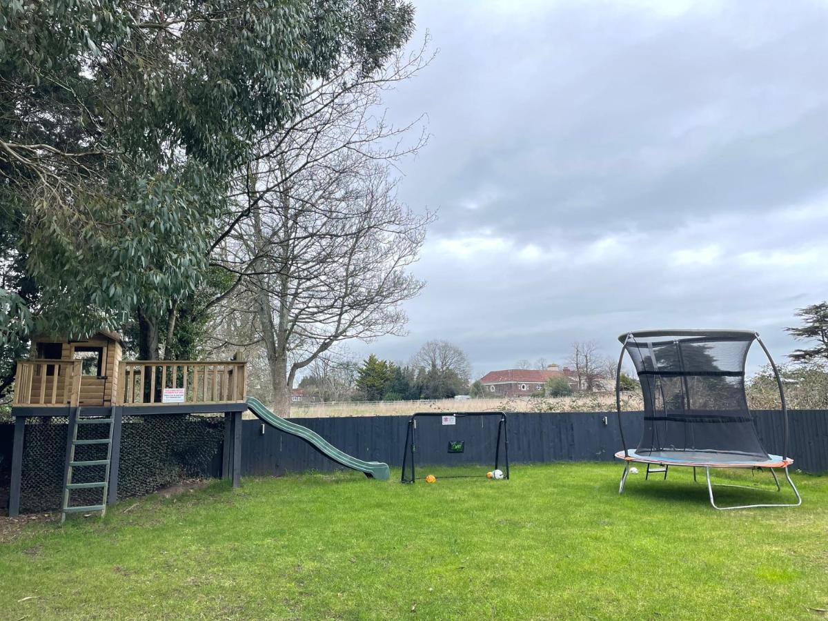 2 Bedroom Cosy With Hot Tub In Hambrook Close To Centre Casa de férias *